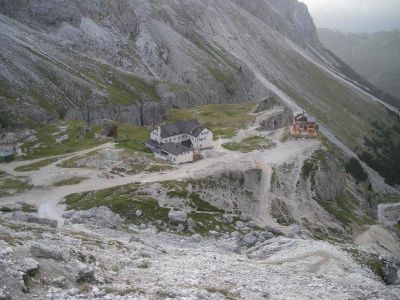 001-Blick zurueck zur Vajoletthuette